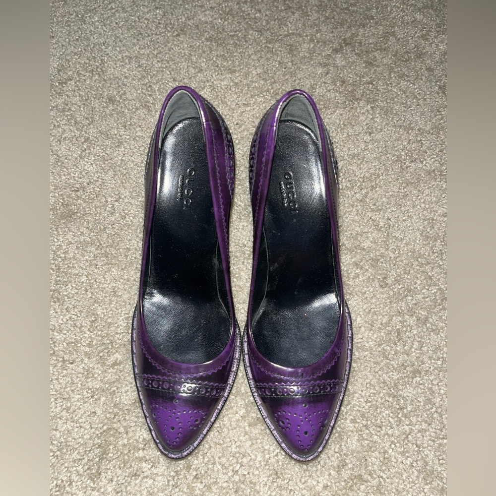 Gucci Purple/Black Leather Brogue Cap Toe Platform Pumps
 Size 37 1/2